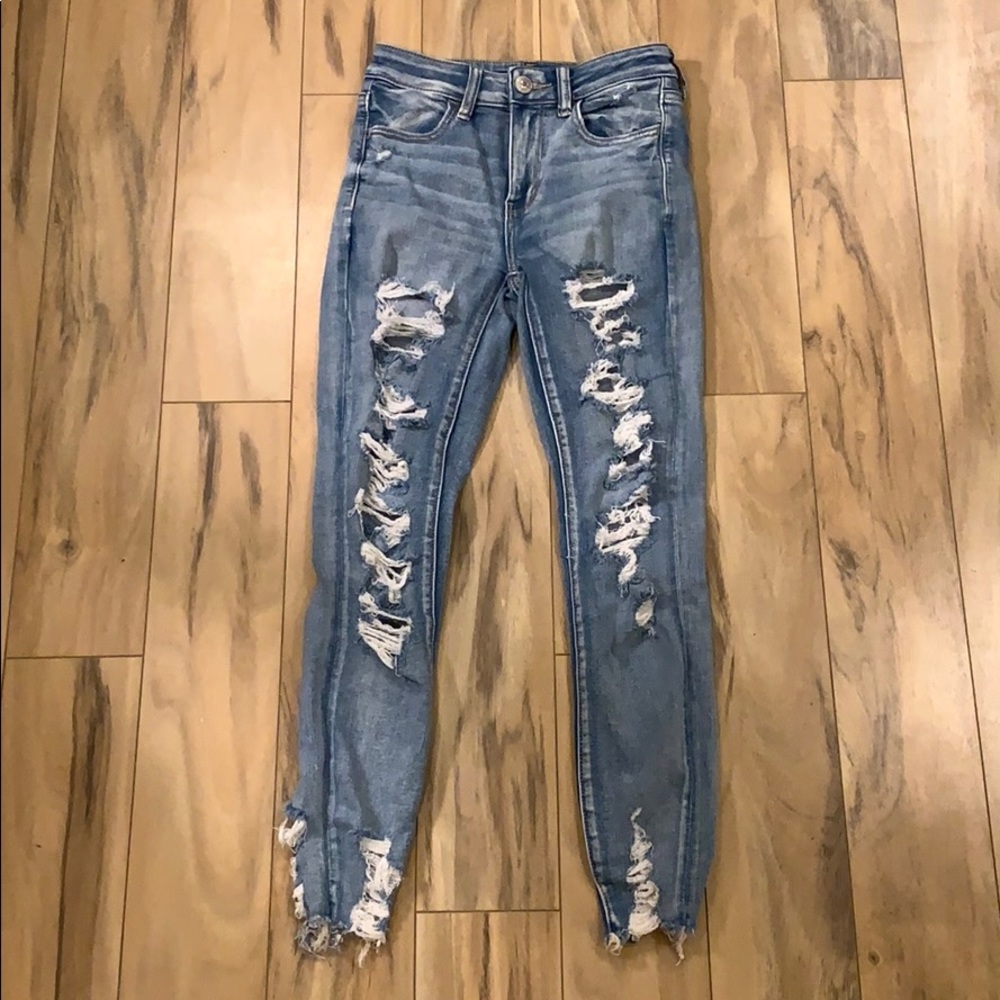 ripped skinny jeans